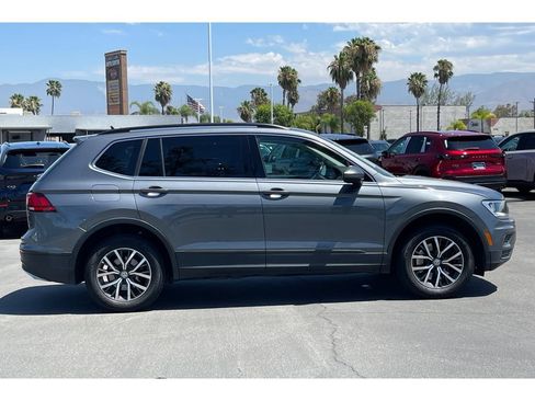Used 2019 Volkswagen Tiguan SE AWD/4WD image 8