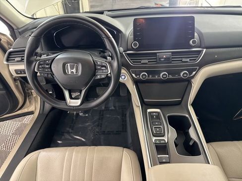 Used 2020 Honda Accord Touring image 33