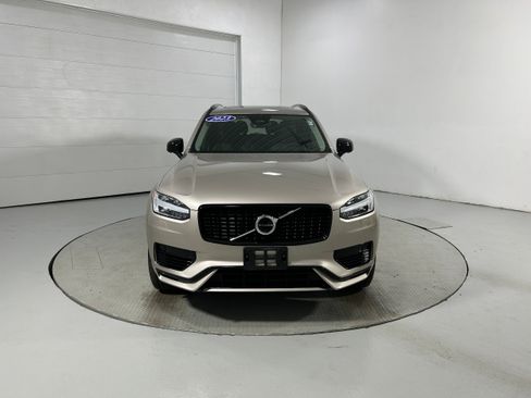 Used 2023 Volvo XC90 T8 Plus w/ Protection Package Premier AWD/4WD image 17