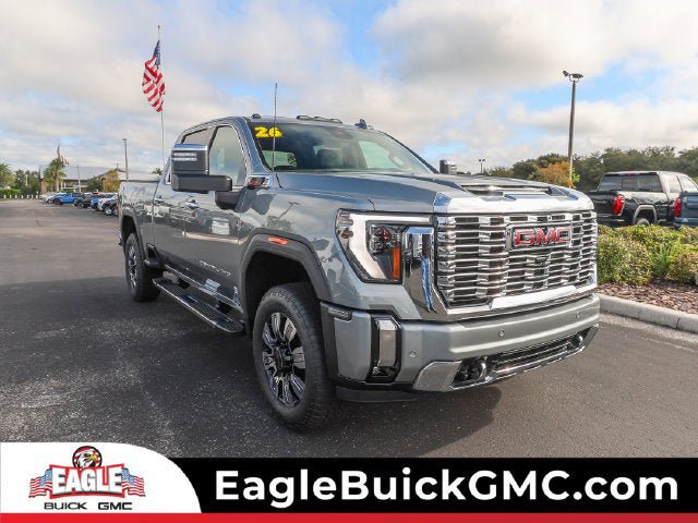 New 2026 GMC Sierra 2500 Denali w/ Denali Reserve Package AWD/4WD image 1