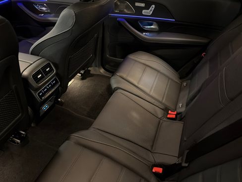 New 2026 Mercedes-Benz GLS 450 4MATIC image 11