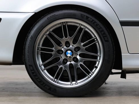 Used 2003 BMW M5 image 47