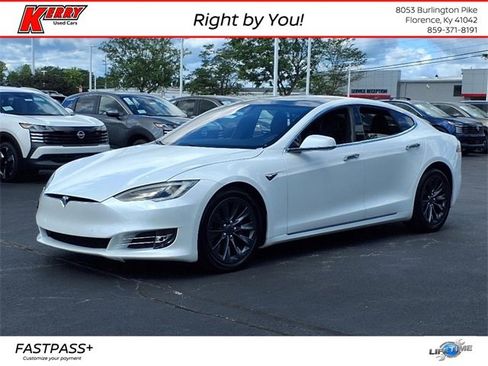 Used 2017 Tesla Model S 60D image 1