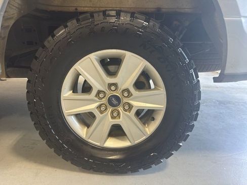 Used 2020 Ford F150 XLT image 9