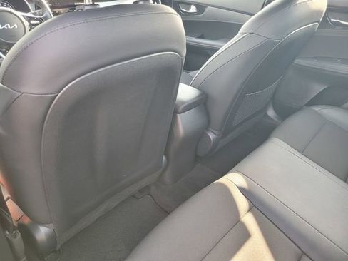 Used 2024 Kia Forte GT-Line image 12
