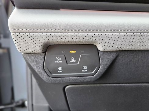 New 2026 Volkswagen Atlas Peak Edition AWD/4WD image 15