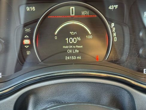 Used 2025 Dodge Durango GT w/ Blacktop Package AWD/4WD image 28