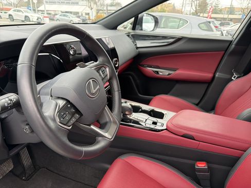 Used 2025 Lexus NX 350h AWD w/ Premium Package image 10