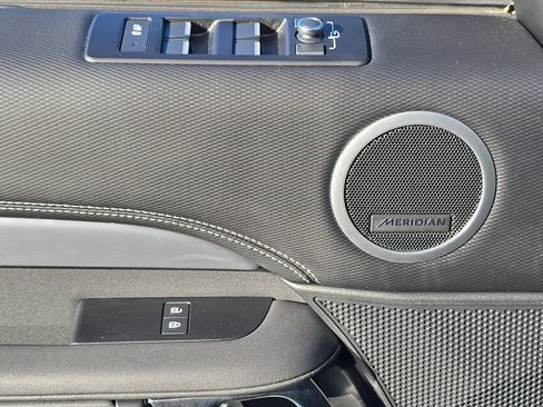 Certified 2021 Land Rover Discovery S R-Dynamic image 30