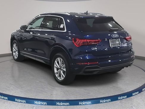 Certified 2025 Audi Q3 2.0T Premium w/ Convenience Package image 7