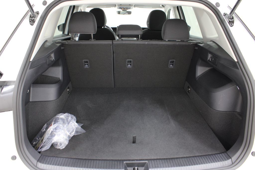 Certified 2026 Volkswagen Tiguan S FWD image 26