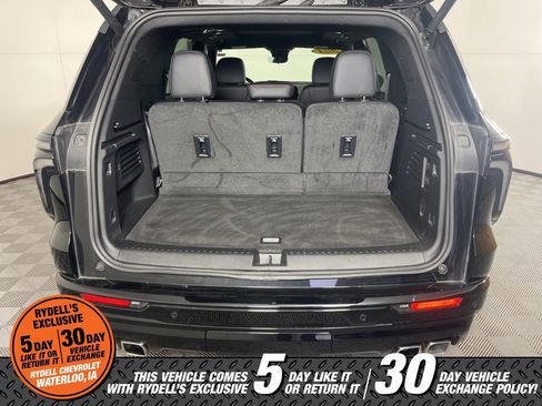 Certified 2024 Chevrolet Traverse RS w/ LPO, Floor Liner Package image 27