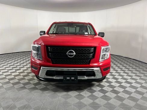 Used 2024 Nissan Titan SV w/ SV Convenience Package RWD image 7
