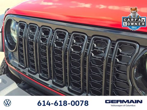 Used 2024 Jeep Wrangler Sport AWD/4WD image 16