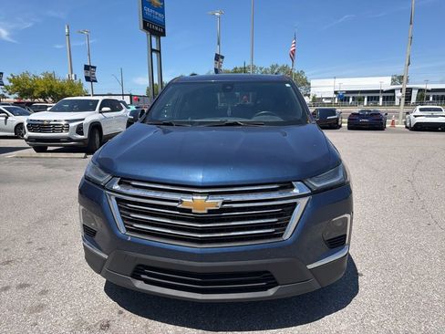 Used 2023 Chevrolet Traverse LT image 18