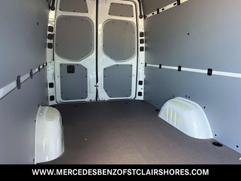 New 2026 Mercedes-Benz Sprinter 2500 image 14