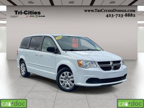 Used 2016 Dodge Grand Caravan SE w/ Quick Order Package 29E SE image 1