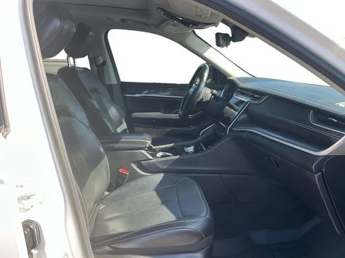 Used 2022 Jeep Grand Cherokee L Limited w/ Luxury Tech Group II RWD image 22