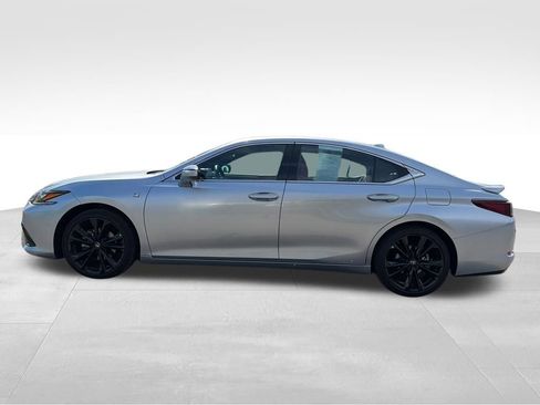 Used 2023 Lexus ES 350 F Sport w/ Accessory Package (Z2) FWD image 10