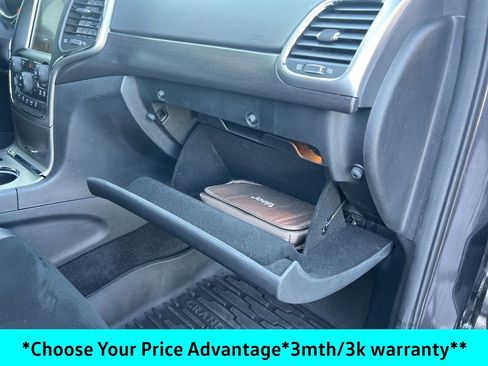 Certified 2017 Jeep Grand Cherokee Altitude image 28