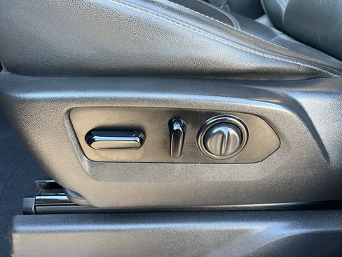 Used 2021 Chevrolet Silverado 3500 LTZ w/ LTZ Plus Package image 16