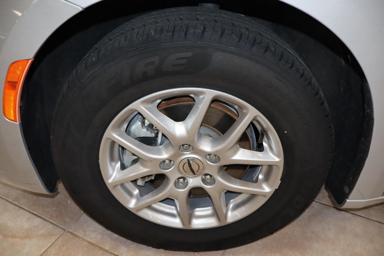Used 2024 Chrysler Pacifica Touring-L FWD image 29