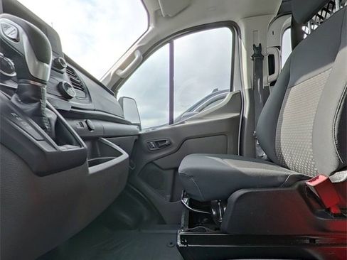 Used 2024 Ford Transit 250 Low Roof w/ Exterior Upgrade Package image 24