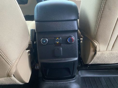 Used 2017 Ford Explorer 4WD image 27