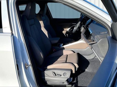 New 2025 Audi Q5 Premium Plus image 11