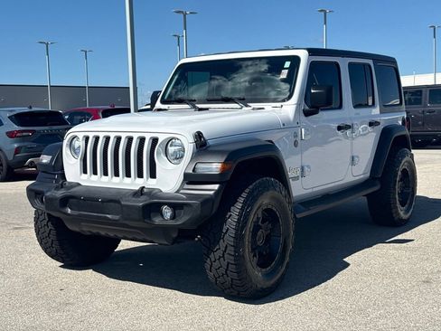 Used 2019 Jeep Wrangler Unlimited Sport S AWD/4WD image 2