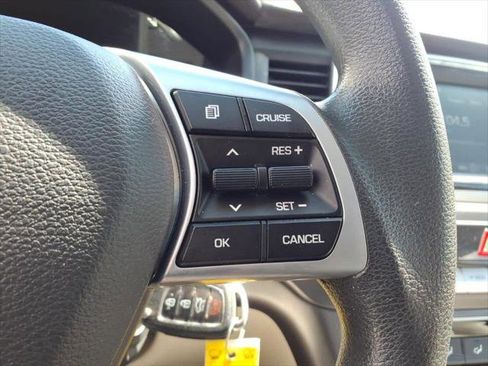 Used 2018 Hyundai Sonata ECO FWD image 16