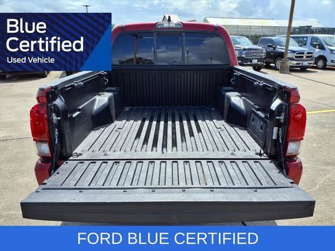 Used 2023 Toyota Tacoma SR AWD/4WD image 29