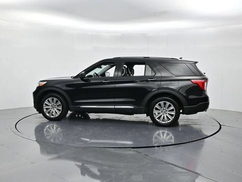 Certified 2023 Ford Explorer Limited w/ Limited Technology Package AWD/4WD image 7