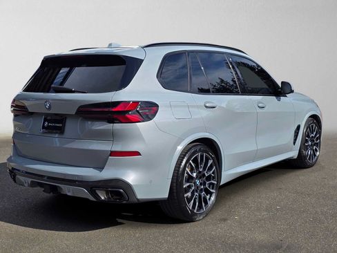 Used 2024 BMW X5 xDrive50e w/ Executive Package AWD/4WD image 3