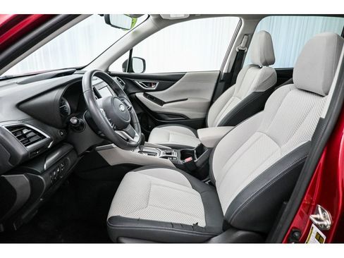 Used 2021 Subaru Forester Premium AWD/4WD image 12