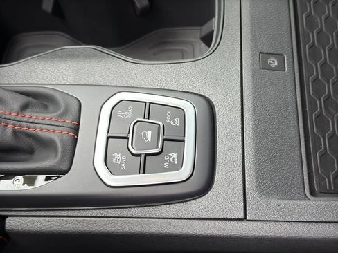 New 2026 Nissan Frontier PRO-4X image 30