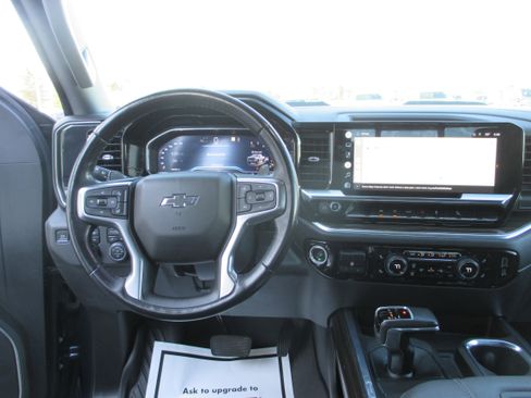 Used 2022 Chevrolet Silverado 1500 LT Trail Boss w/ Convenience Package II AWD/4WD image 13