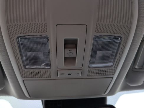 Used 2019 MAZDA CX-5 Touring image 32