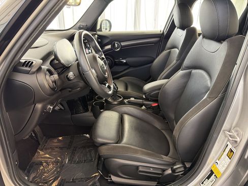 Certified 2024 MINI Cooper S image 5