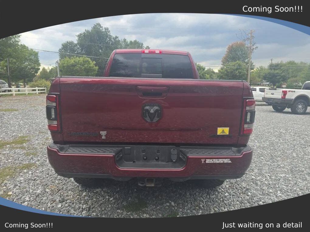 Used 2022 RAM 2500 Laramie AWD/4WD image 4