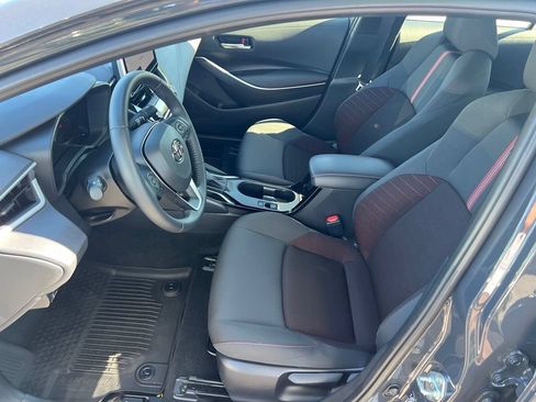 Certified 2025 Toyota Corolla SE w/ SE Premium Package AWD/4WD image 13