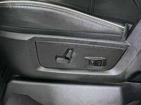 Used 2021 RAM 3500 Limited image 23