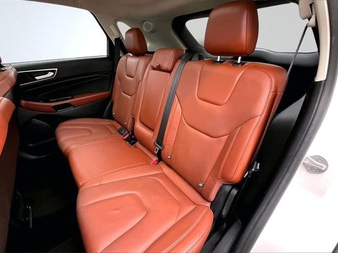 Used 2015 Ford Edge Titanium w/ Equipment Group 301A image 26