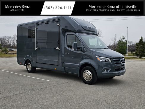 New 2024 Mercedes-Benz Sprinter 3500 image 1