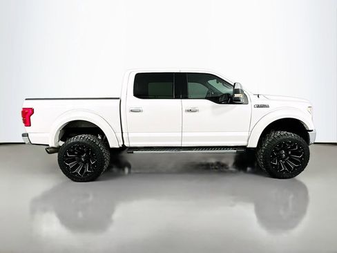 Used 2016 Ford F150 Lariat w/ Equipment Group 502A Luxury image 4