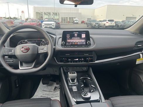 New 2026 Nissan Rogue SV image 9