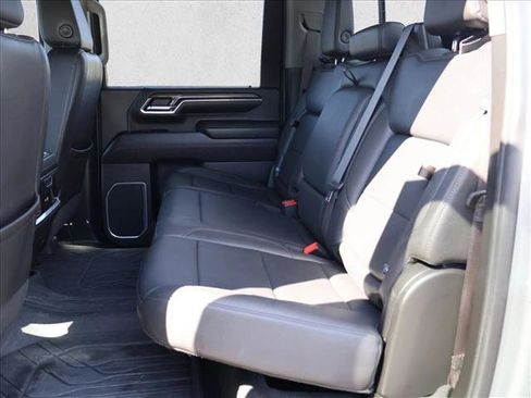 Used 2024 Chevrolet Silverado 2500 LTZ w/ LTZ Convenience Package AWD/4WD image 22
