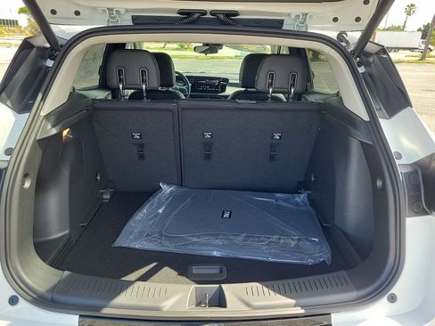 New 2026 Buick Encore GX Sport Touring w/ Comfort Package FWD image 7