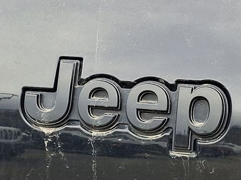 Used 2023 Jeep Grand Cherokee L Summit image 29