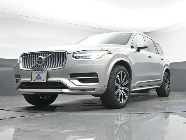 Used 2024 Volvo XC90 B6 Plus w/ Protection Package Premier AWD/4WD image 12